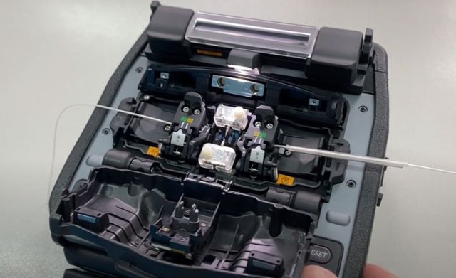 Máy hàn cáp quang Fujikura 68S/68S+ chính hãng 5