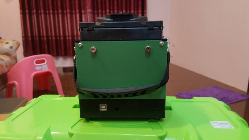 Máy hàn cáp quang Skycom T208H chuyên cho FTTx 3