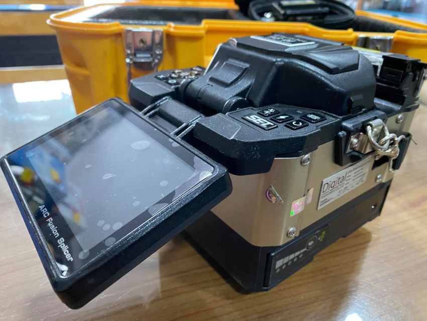 Những tính năng nổi trội của máy hàn cáp quang Tumtec FST-18H