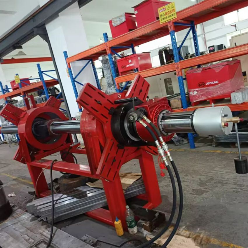 Thiết kế nổi bật của máy hàn doa lỗ di động TDG200