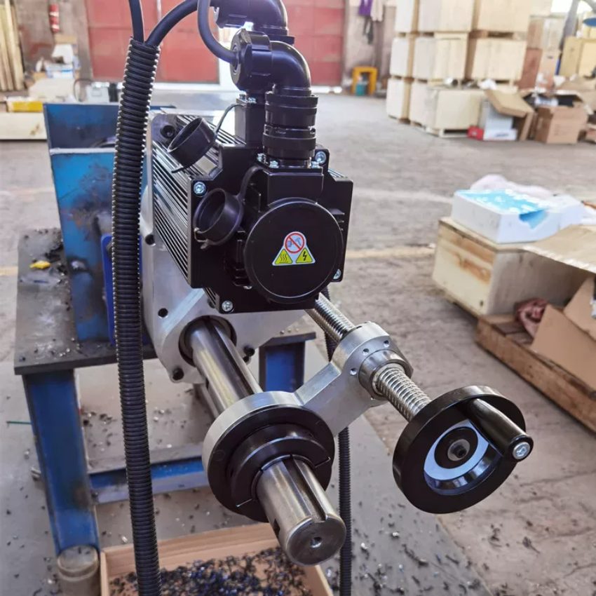 Ưu điểm vượt trội của máy hàn doa lỗ RPO50 4