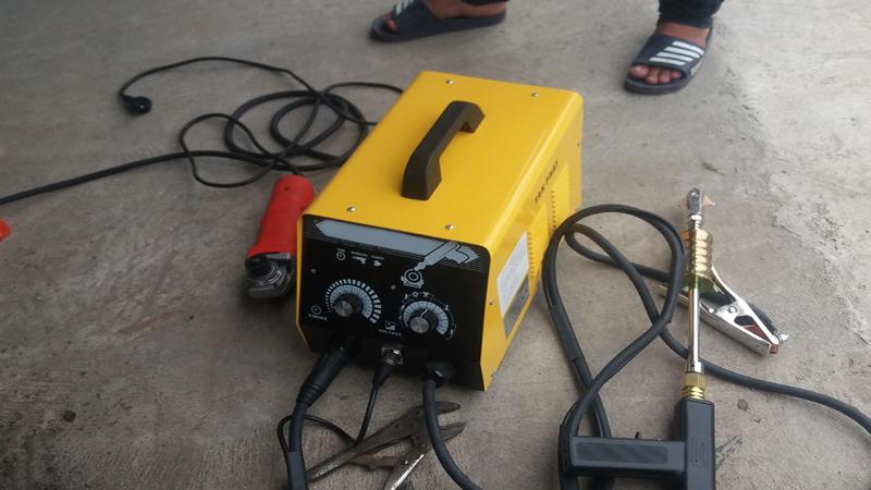 Máy hàn rút tôn 2