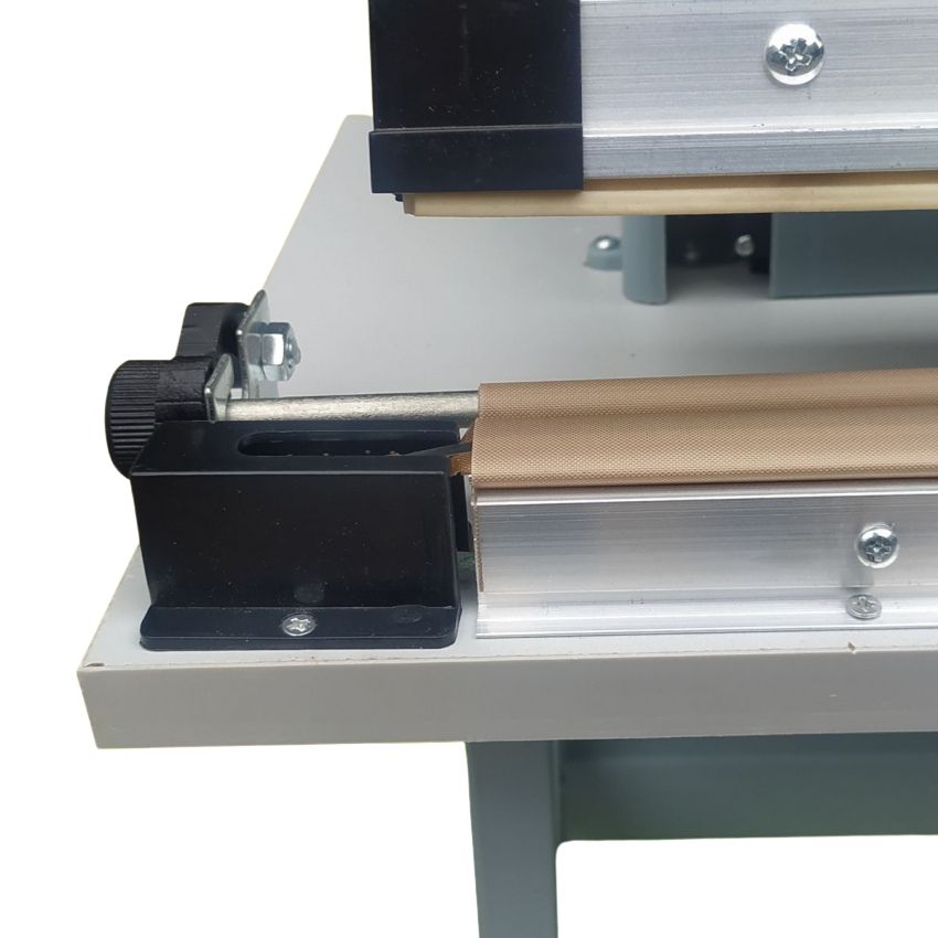 Ưu điểm đặc biệt của máy hàn túi đạp chân FRP-400