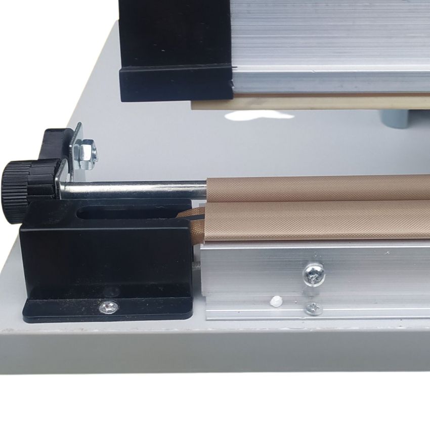 Các tính năng đặc biệt của máy hàn túi đạp chân FRP-500 1