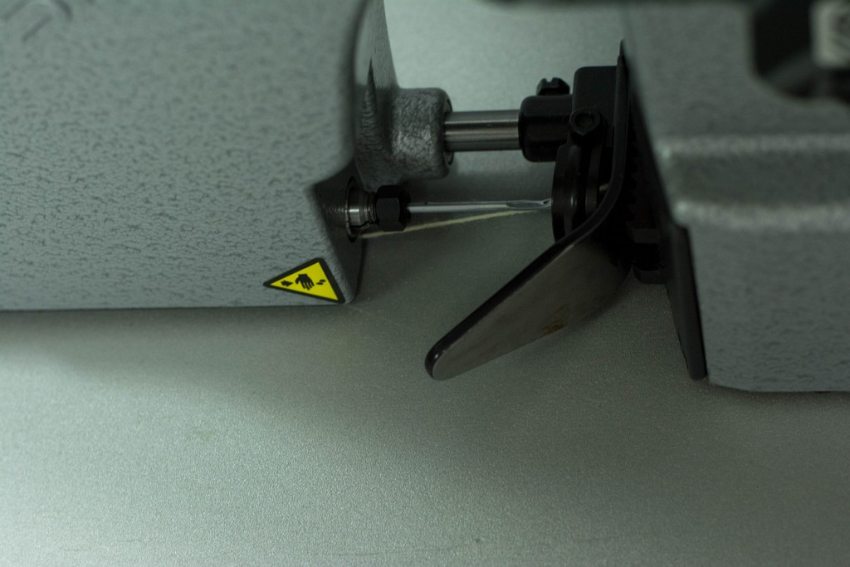 Những lí do bạn nên chọn mua máy may bao bì Siruba AA6 tại DBK Việt Nam