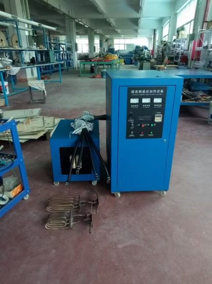 Máy nung cao tần 160V DBK HCYP-160