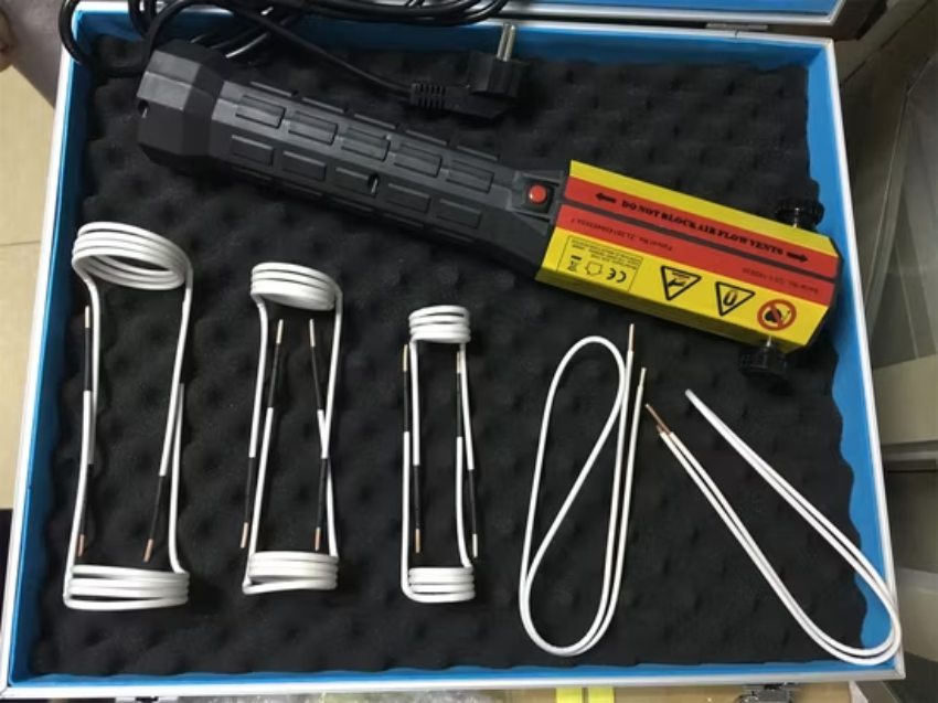 Máy nung cao tần cầm tay DBK (1000W, 240V)