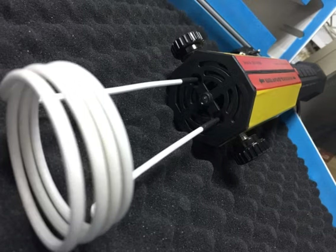 Ưu điểm nổi bật của máy nung cao tần cầm tay DBK (1000W, 240V)