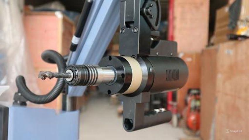 Máy taro cần điện servo DBK ETM-16-1100 3