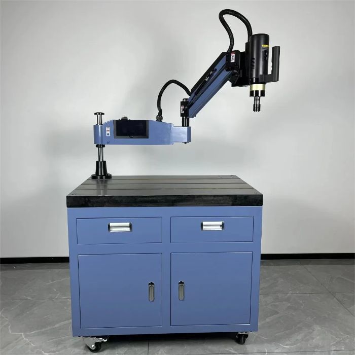 Máy taro điện trục đứng M3-M20 DBK-M320 (có bàn)