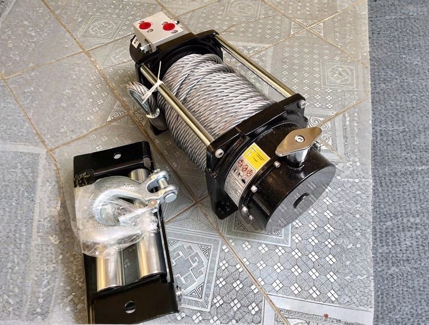Đánh giá kỹ thuật tời thủy lực LIANDA LDH 20000 áp suất 10MPa
