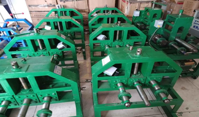 Máy uốn ống 3 trục 2