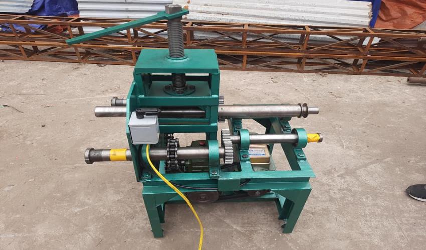 Máy uốn ống 3 trục 5