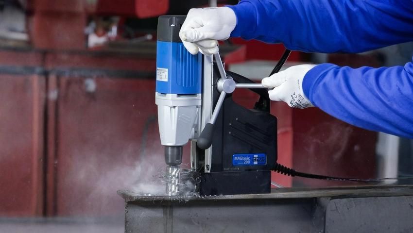 Những lí do vì sao nên sử dụng máy khoan từ?