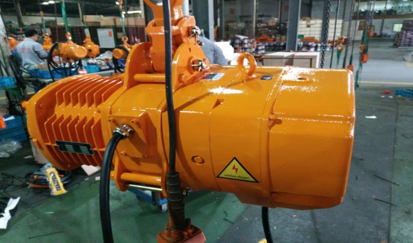 Pa lăng xích điện 380V 5