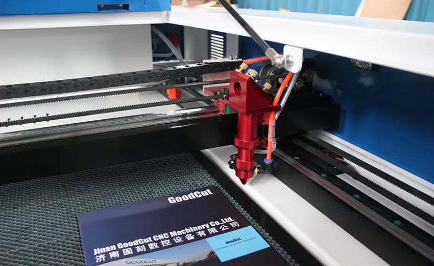 Tiêu chí chọn mua máy khắc laser