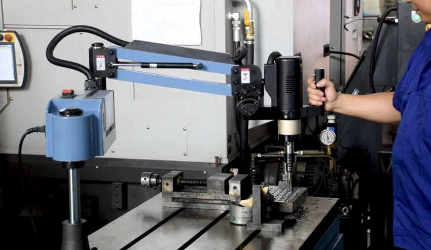 Tìm hiểu cách hoạt động của máy taro cần khí nén