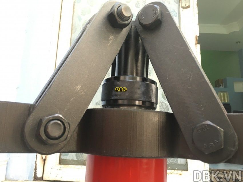 Cảo thủy lực 50 tấn TONNERS DPUL-50 3