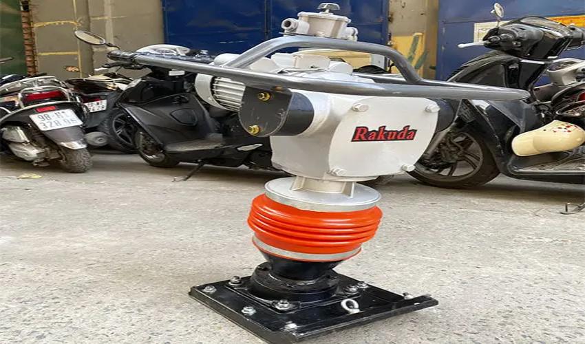 Bảng giá máy đầm cóc 5