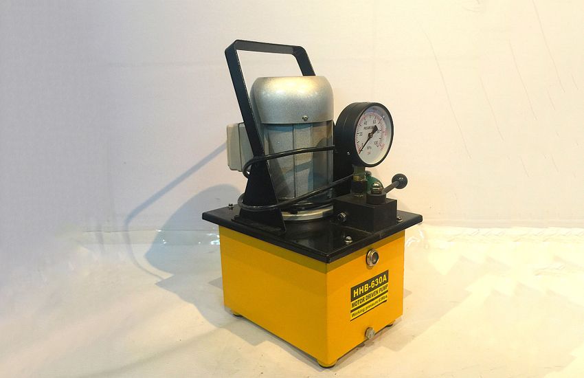 Bơm điện thủy lực 8 lít dầu TLP HHB-630A 4