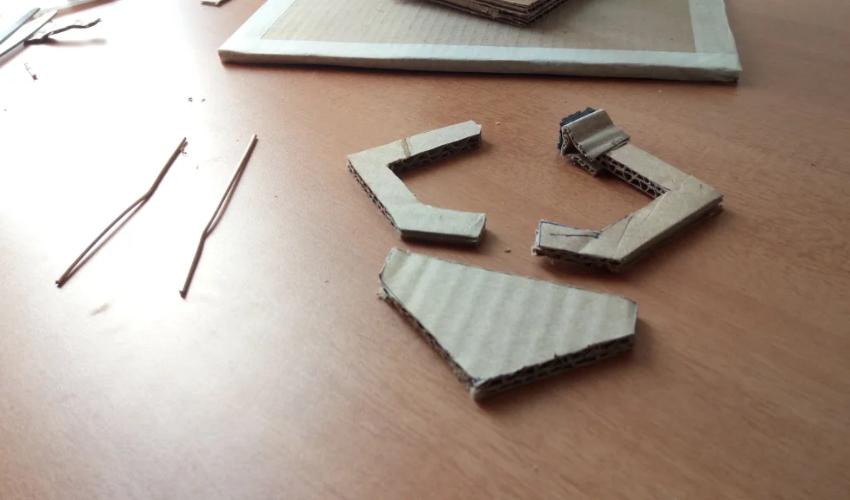 Cắt các chi tiết của cánh tay thủy lực 2