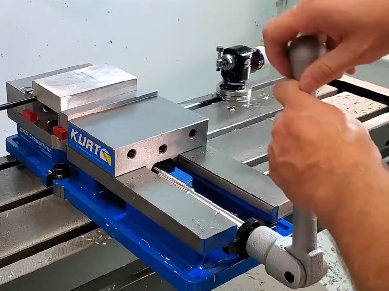 Cách sử dụng ê tô 4