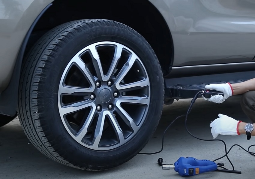 Tiến hành nâng qua bộ điều khiển