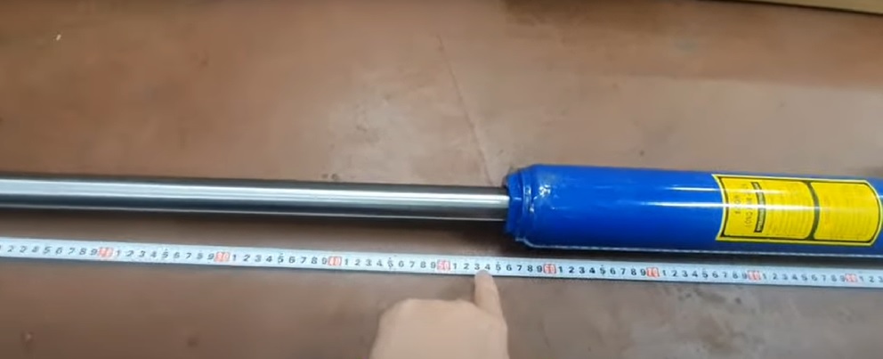 Vì sao gọi là con đội thủy lực dài?