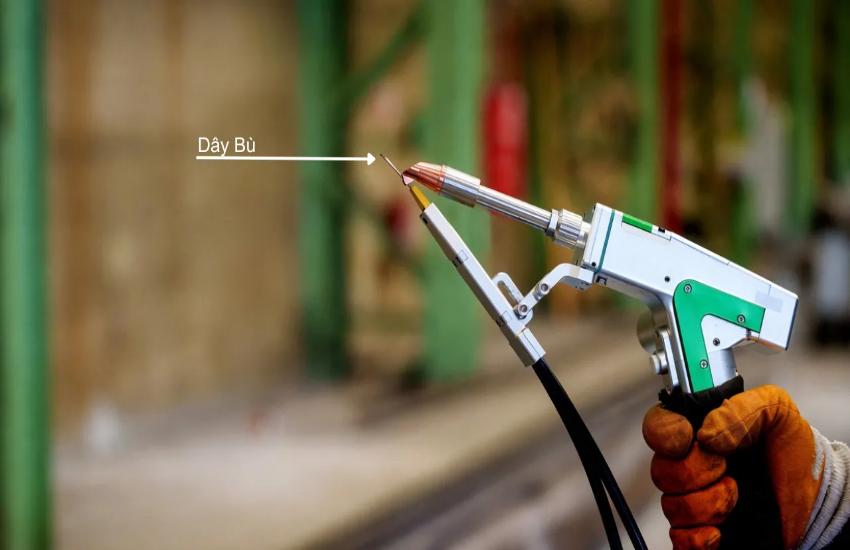 Dây hàn bù và độ dày phôi