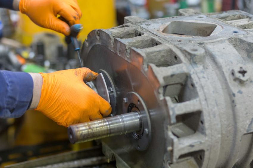 Dịch vụ bảo trì bảo dưỡng bơm hút chân không Atlas Copco 3