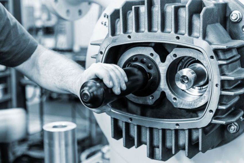 Dịch vụ bảo trì bảo dưỡng bơm hút chân không Atlas Copco 4