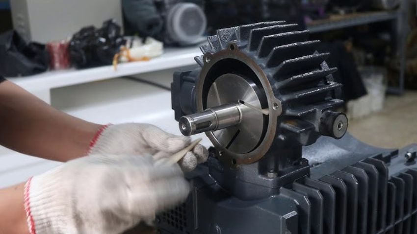 Dịch vụ bảo trì bảo dưỡng bơm hút chân không Edwards 2