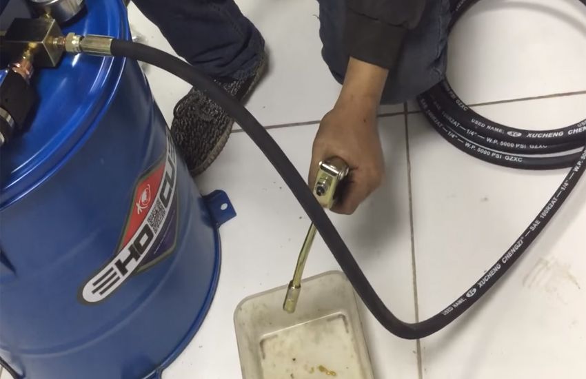 Hướng dẫn sử dụng máy bơm mỡ 13