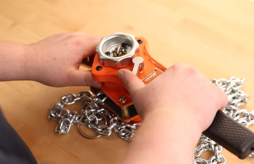 Nguyên lý hoạt động của pa lăng xích lắc tay