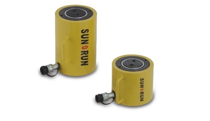 Không nâng hạ vật quá tải trong của kích