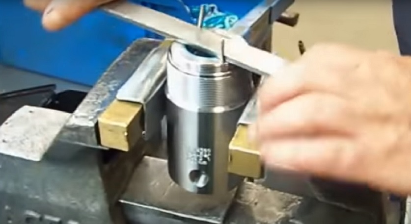 Thường xuyên bảo dưỡng kích thủy lực