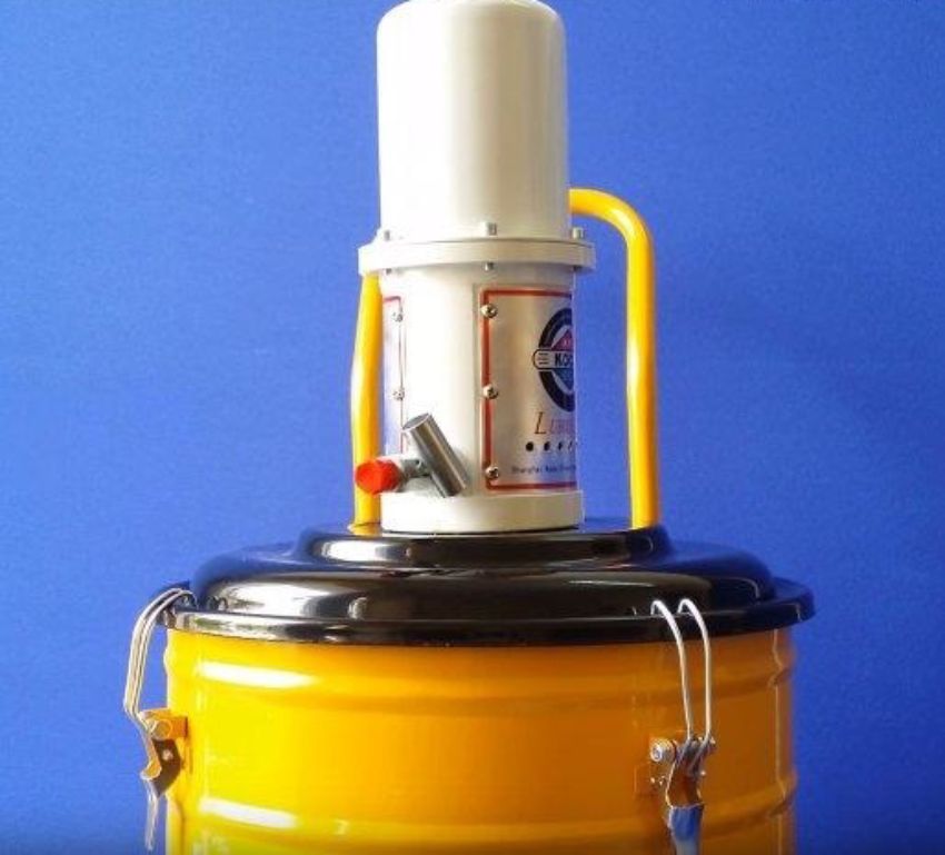Máy bơm mỡ khí nén KOCU GZ-100 3