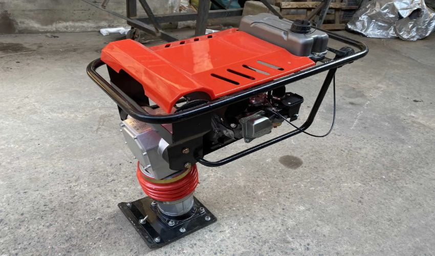 Máy đầm cóc tiếng anh là gì? 1