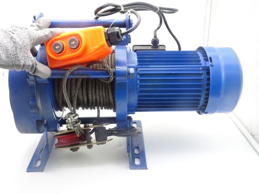 Hướng dẫn sử dụng máy tời kéo cáp điện hiệu quả