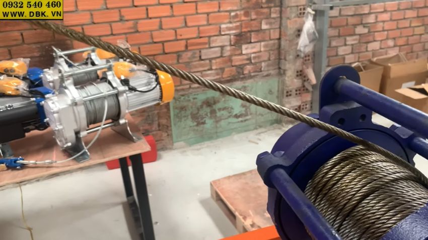 Cách sử dụng máy tời điện 1