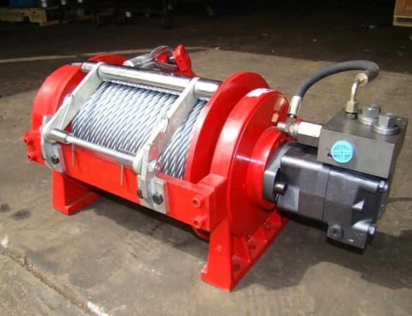 Tời thủy lực kéo