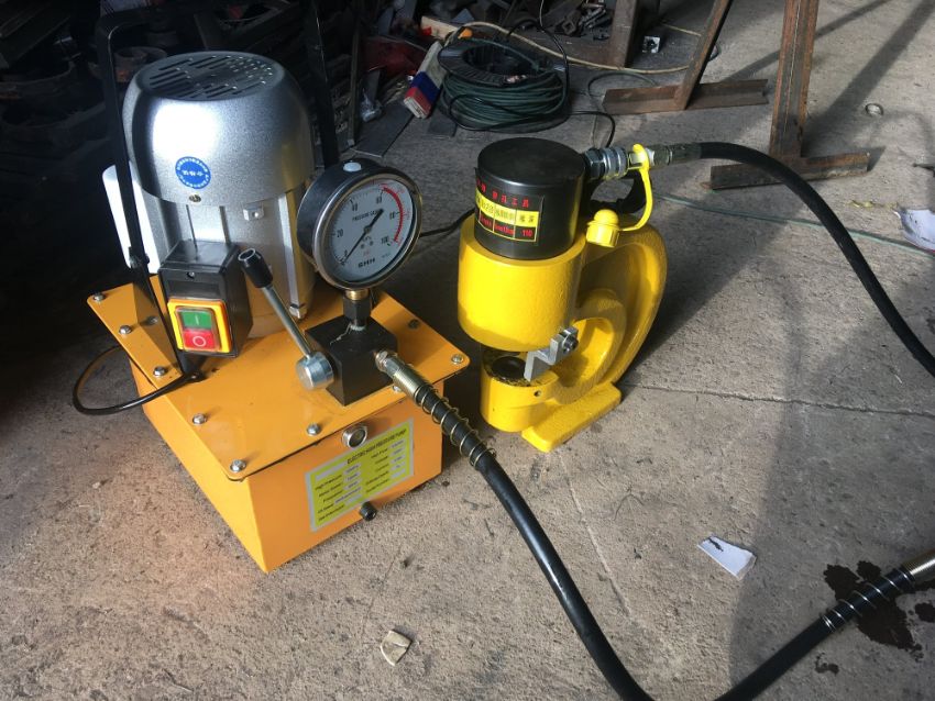 Ứng dụng của máy đột lỗ thủy lực