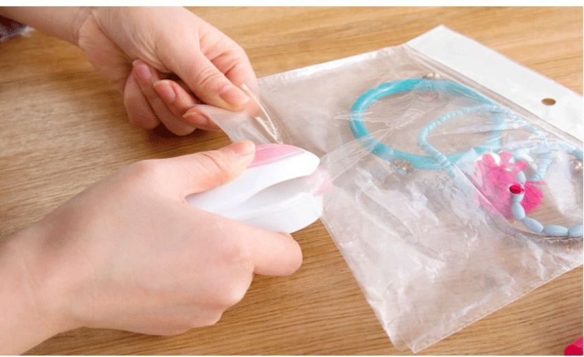 Ứng dụng máy hàn miệng túi trong thực tế