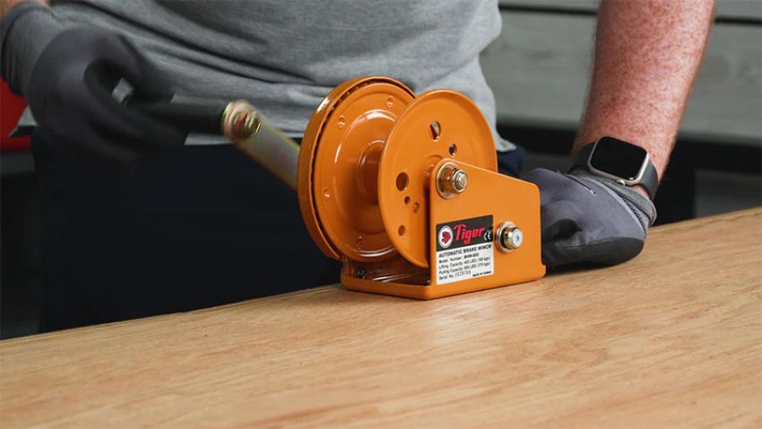 Tời quay tay có những ưu điểm nổi bật gì?