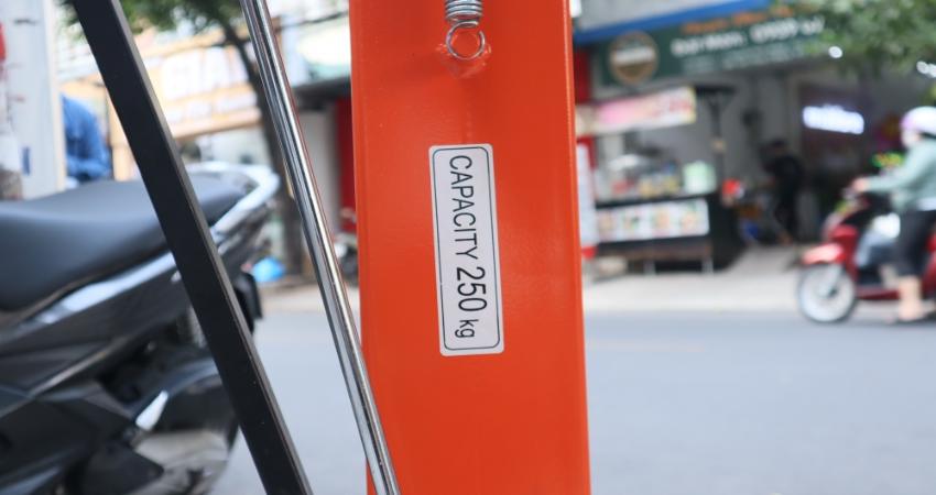 Xe nâng thùng phuy NIULI DT250 5