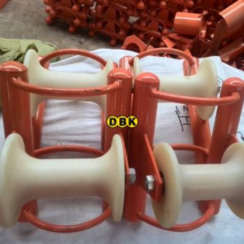 Cách sử dụng con lăn kéo cáp
