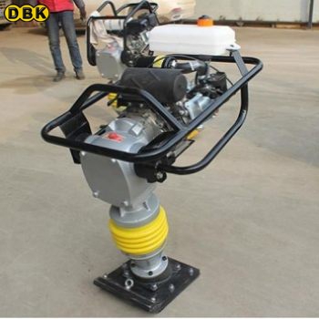 Máy đầm cóc xăng HCR100