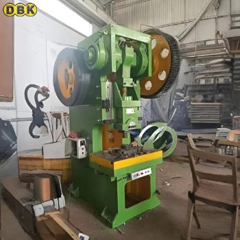 Máy đột dập cơ khí 16 tấn JB23-16T