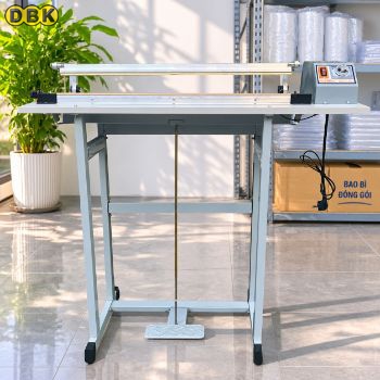 Máy hàn túi dập chân KF-600T (đường hàn 3mm biến áp lớn)