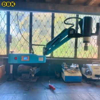 Máy taro cần điện trục xoay đa hướng M3-M16 DBK-M316